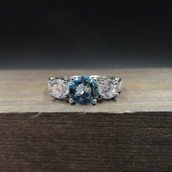 Size 6 Sterling Silver Stunning Topaz & CZ Ring - Picture 2 of 7